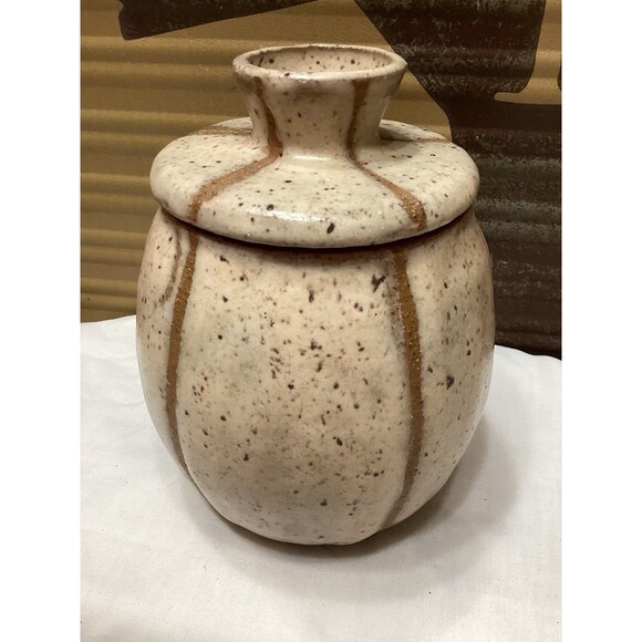 Vintage Studio Pottery Stoneware Jar With Lid Artist Signed Pumpkin Look Heavy - Picture 13 of 13